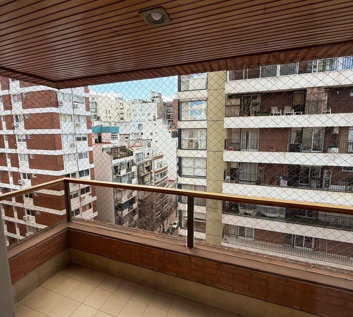 Foto de 4 Alquiler ambientes dep de lujo con Cochera y Balcon en Palermo Chico, imagen 5