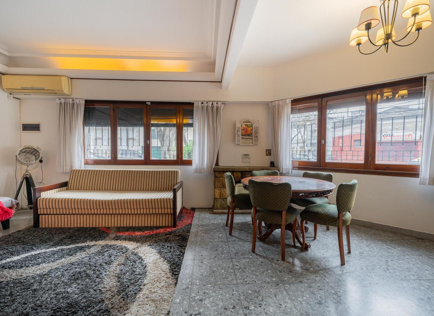 Foto de Venta casa lote propio 5 ambientes con terraza y garage Apta Credito en, imagen 3