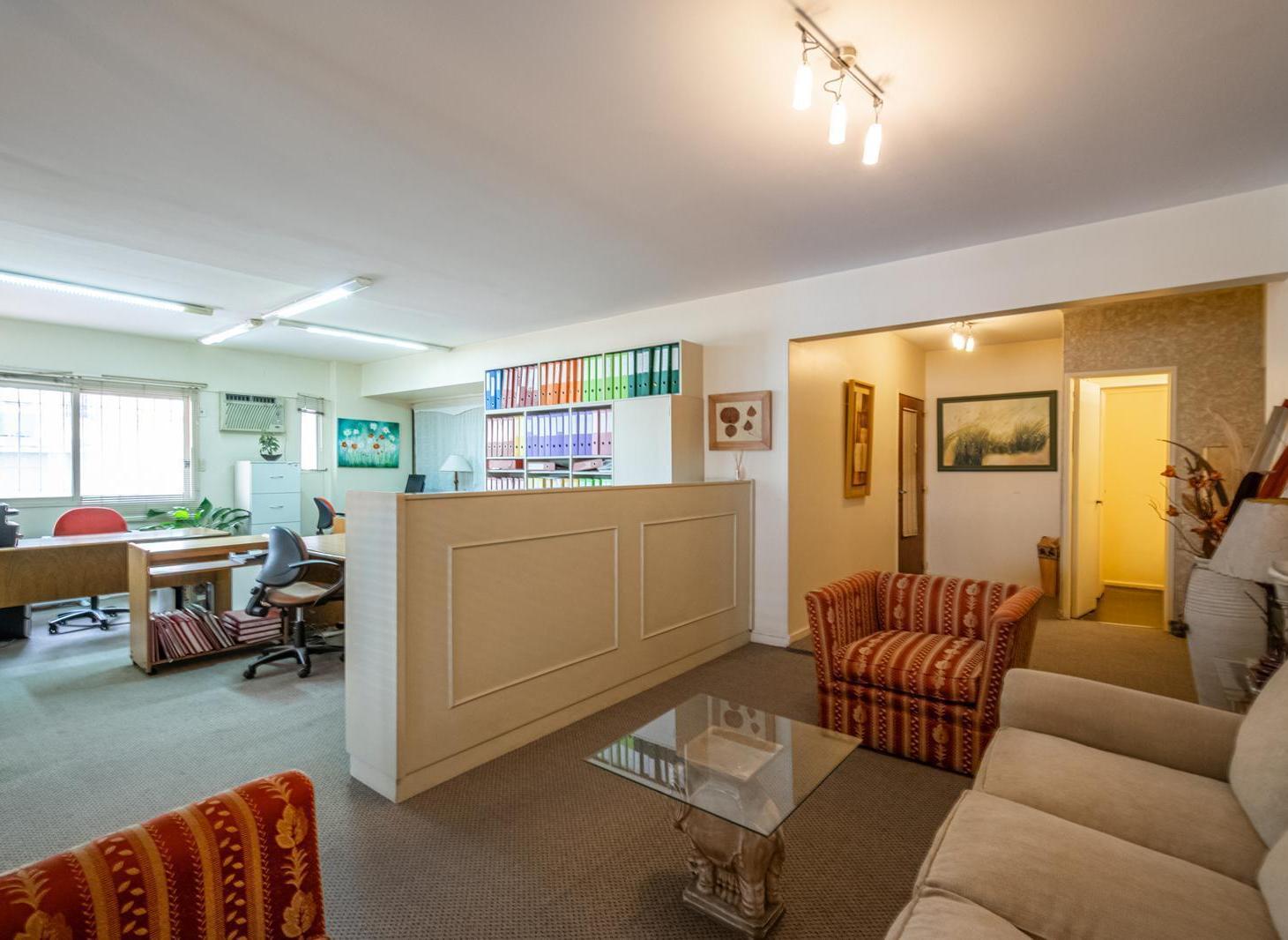 Foto de Venta/ Oficina/ Marcelo Torcuato de Alvear 1300/Piso 3/ Recoleta, imagen 2