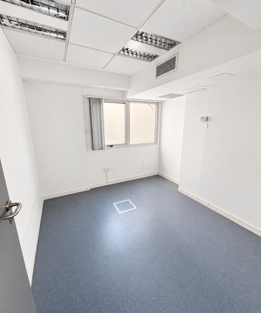 Foto de EXCELENTE Y AMPLIA OFICINA PLANTA LIBRE EDIFICIO MODERNO, imagen 1
