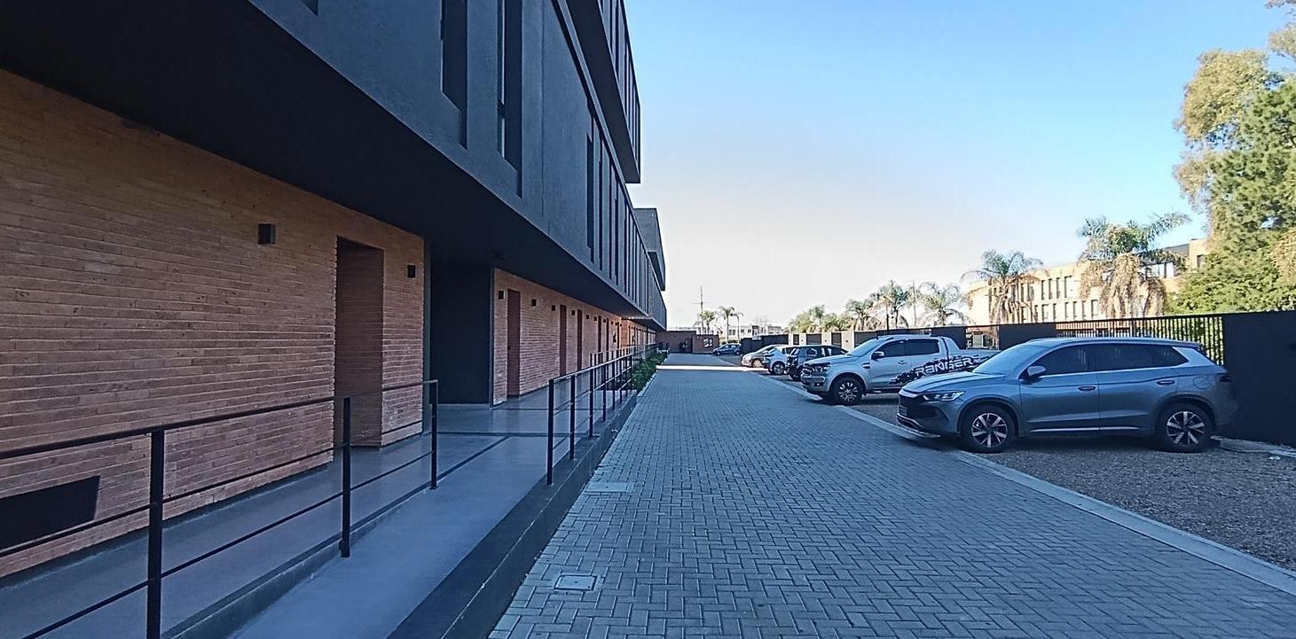 Foto de Duplex 3 Ambientes y cochera - UP Pilar con uso compartido de Amenities, imagen 3