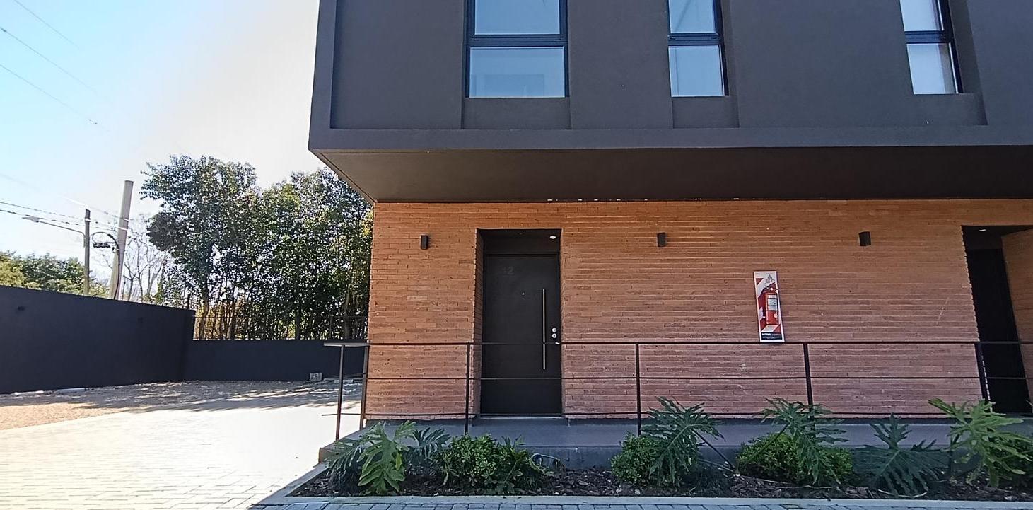 Foto de Duplex 3 Ambientes y cochera - UP Pilar con uso compartido de Amenities, imagen 4