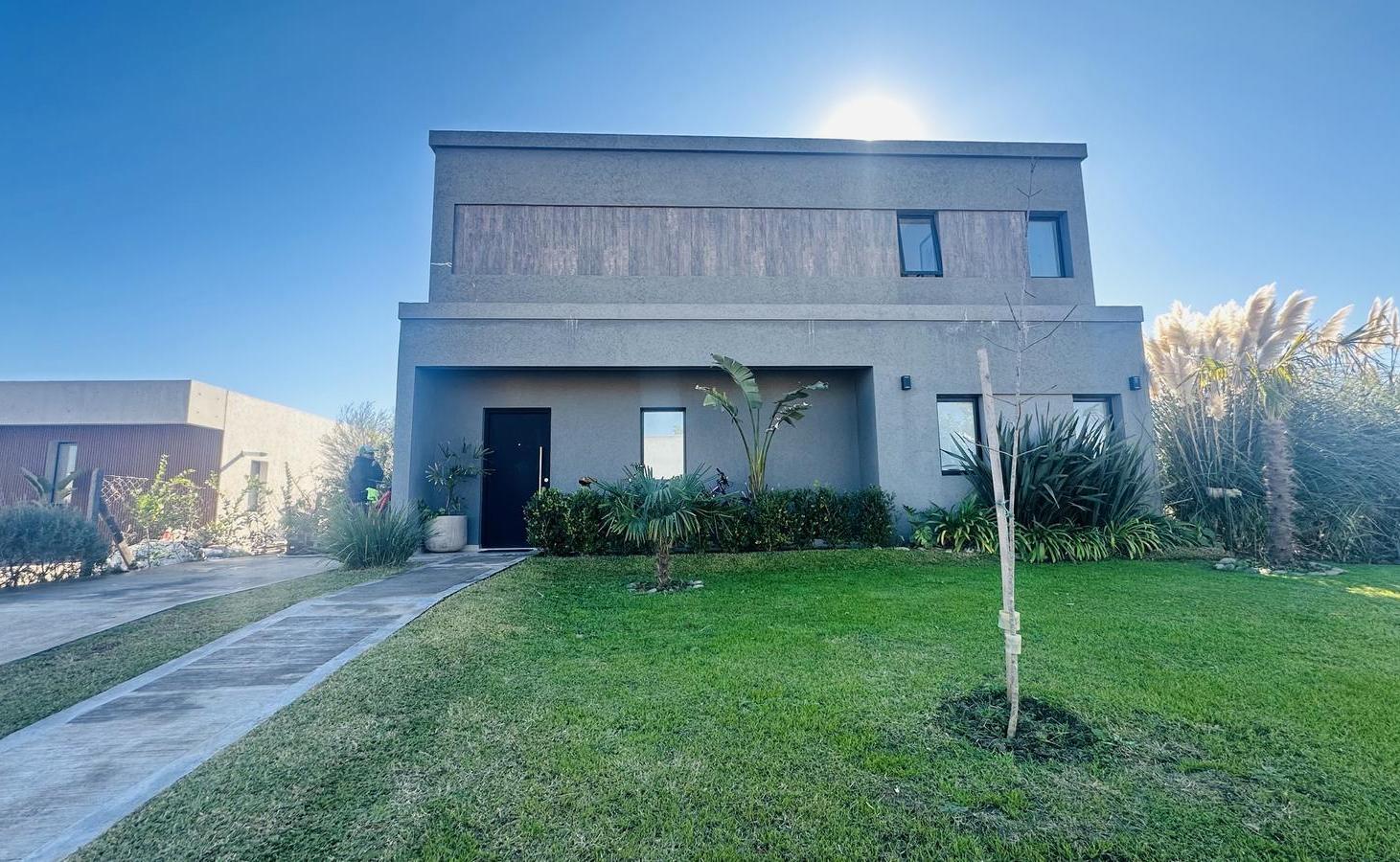 Foto de Casa 4 Ambientes en Santa Elisa - Pilar del este, imagen 1