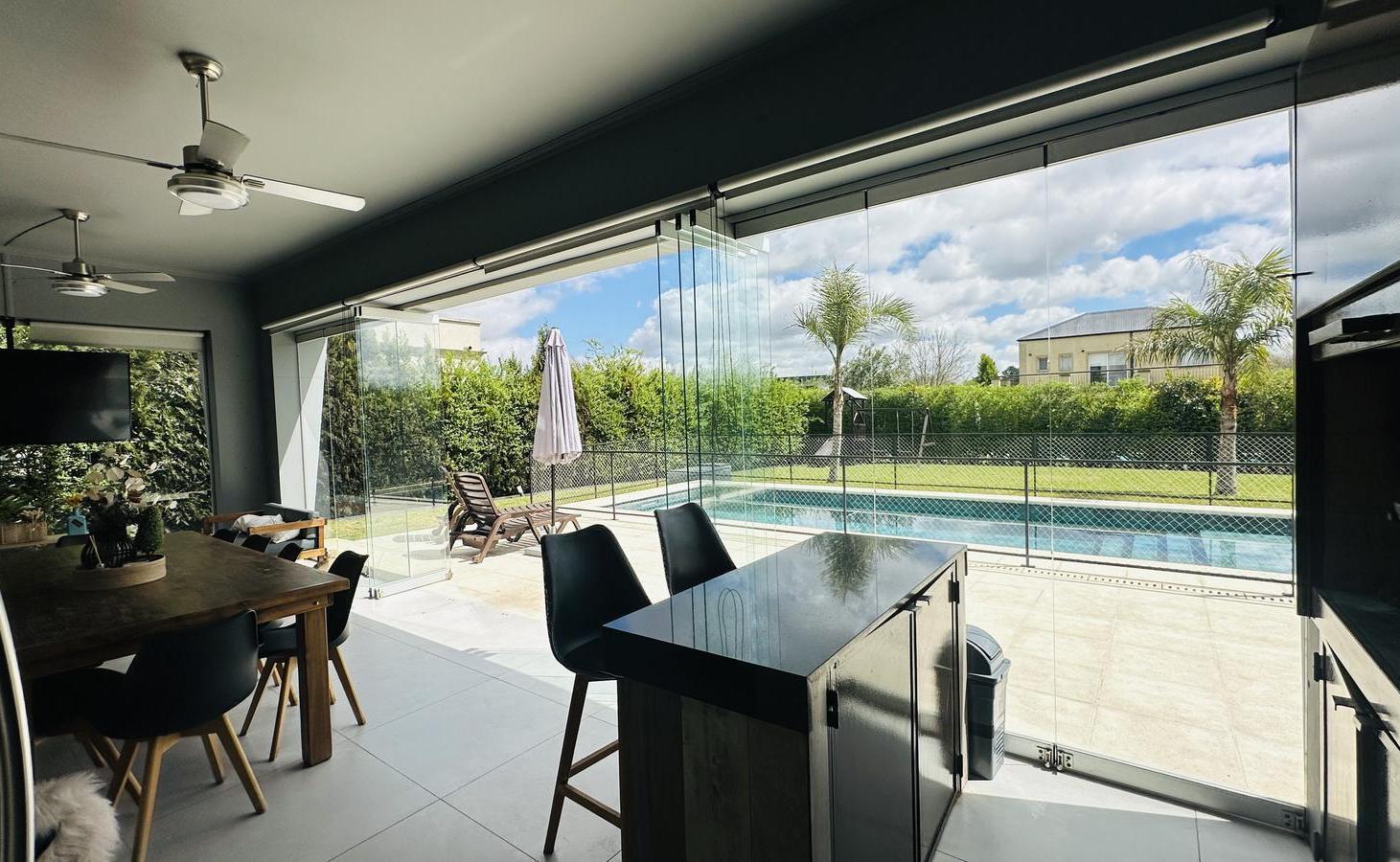 Foto de Casa 5 Ambientes con Diseño Arquitectónico - Barrio Santa Guadalupe, imagen 5