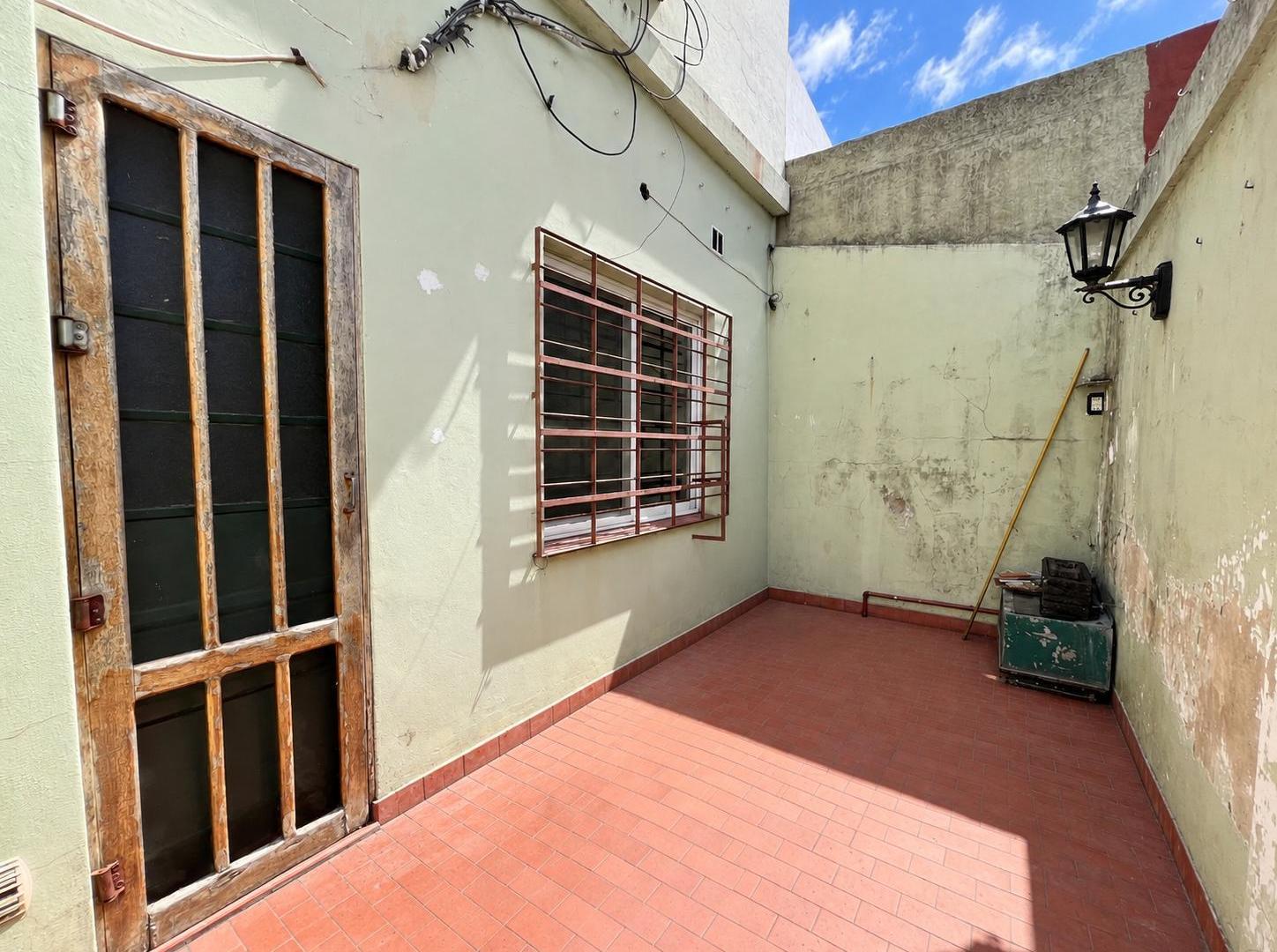 Foto de PH Casa interna en Temperley Oeste 4 ambientes con patio y terraza, imagen 5