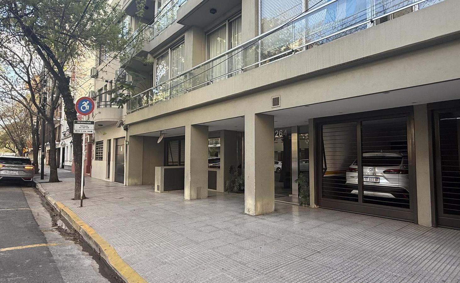 Foto de Cochera + baulera en alquier seguridad 24hs Palermo, imagen 4