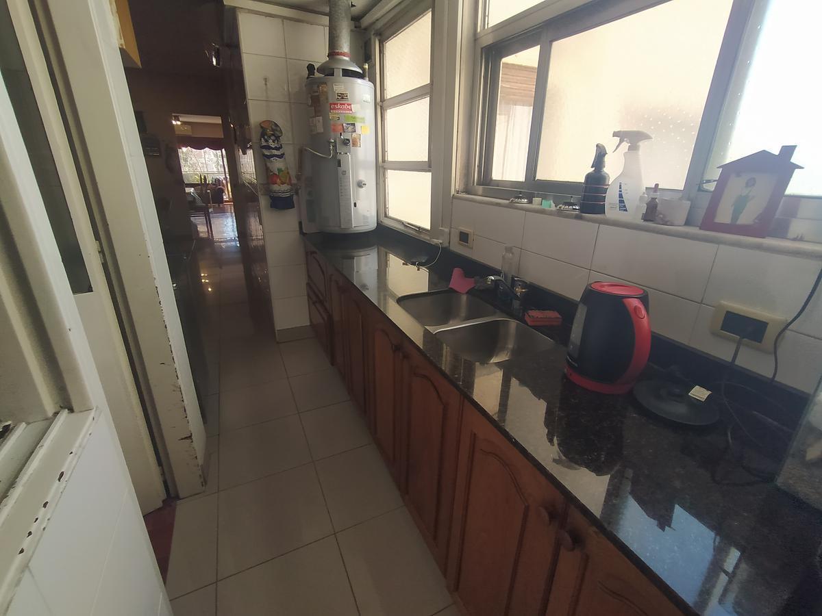 Foto de Depto 4 ambientes con dependencia 4 baños COCHERA, imagen 2