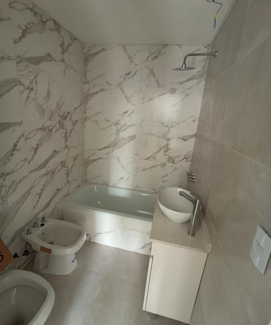 Foto de Semipiso a estrenar 4 ambientes full amenities cochera baulera, imagen 5