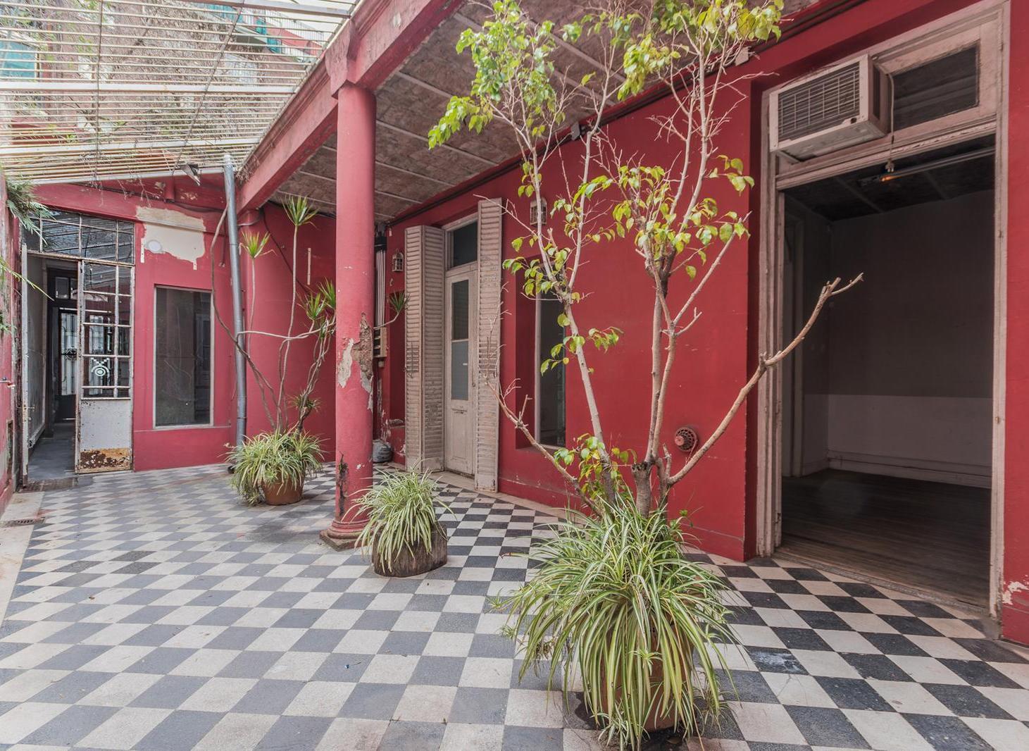 Foto de Alquiler comercial imponente casa en Bajo Belgrano, imagen 1