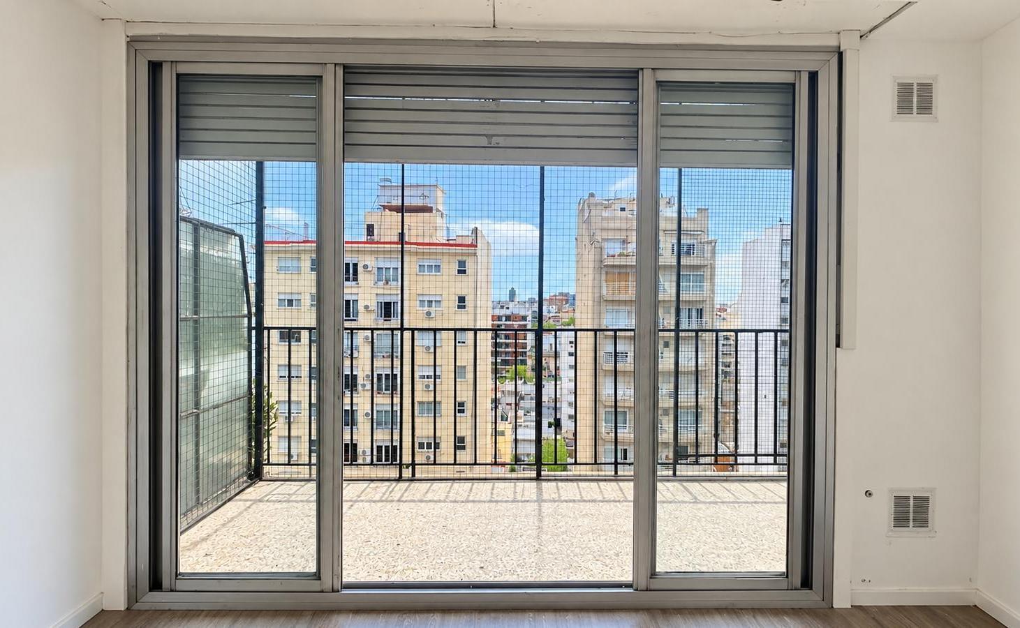 Foto de Amplio 3AMB con Depend - Av. Cabildo 500 - Apto Vivienda y Prof., imagen 1