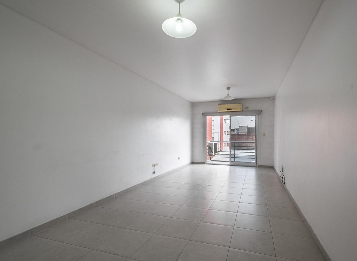 Foto de Departamento • Venta • Monoambiente • Balcón • Baulera • Cochera, imagen 3