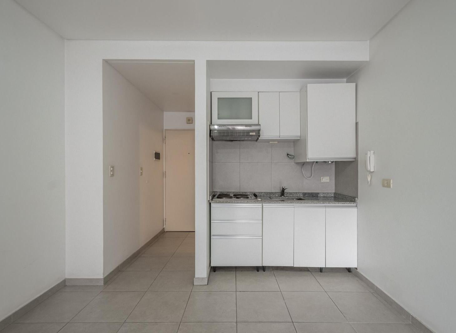 Foto de Departamento • Venta • Monoambiente • Balcón • Baulera • Cochera, imagen 2
