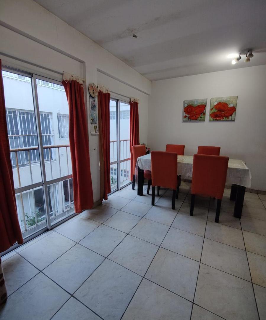 Foto de VENTA 2 AMBIENTES EN PARQUE PATRICIOS MUY AMPLIO, imagen 1