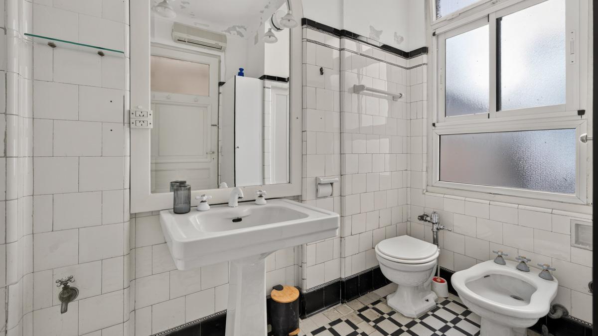 Foto de Venta Departamento 3 / 4 ambientes Retiro Piso de Estilo planta, imagen 3