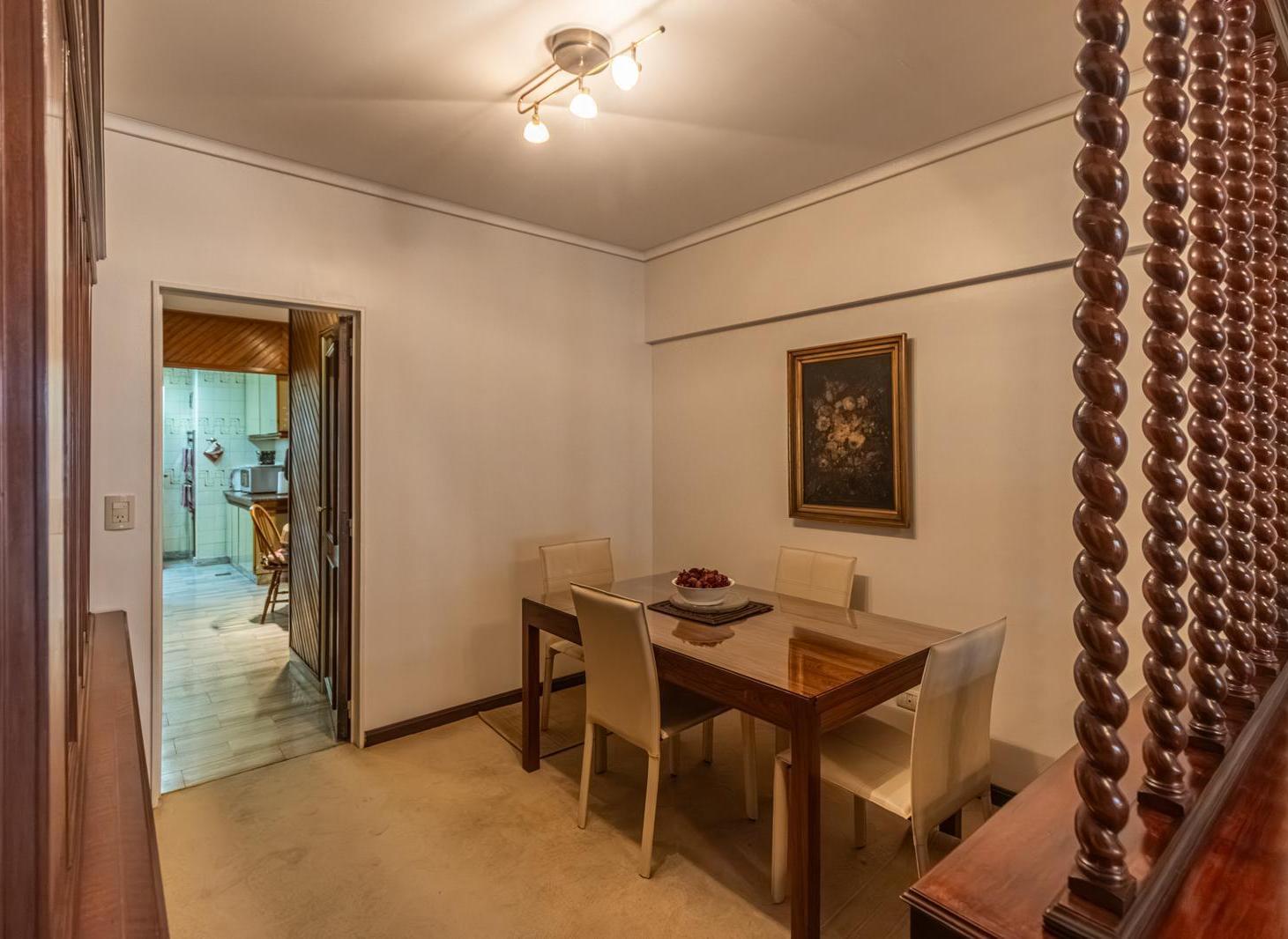 Foto de Departamento · Venta · 4 ambientes · Cochera · Piso alto · Dependencia, imagen 2