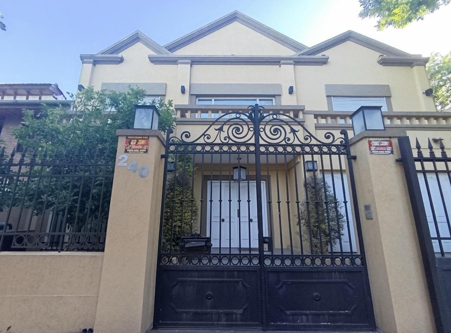 Foto de Casa en venta en Villa Martelli, imagen 1