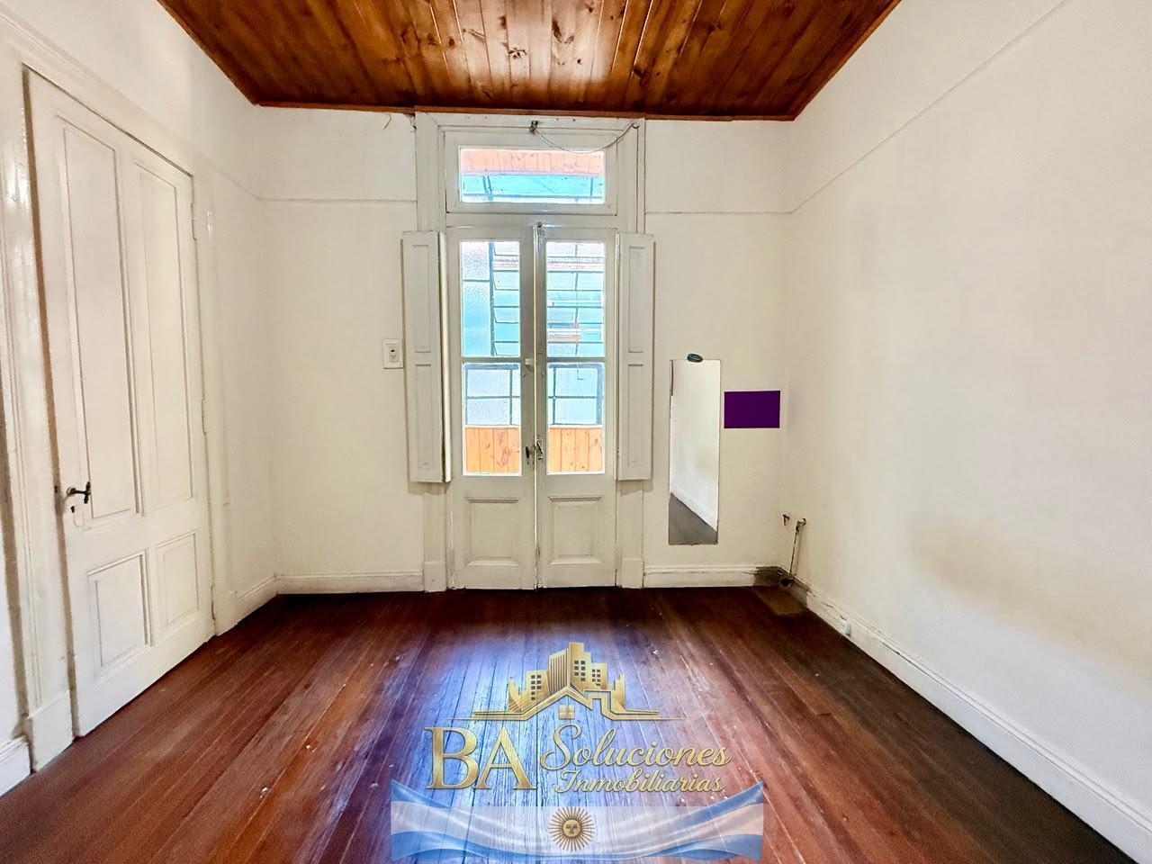 Foto de Alquiler Departamento tipo PH 2 ambientes con lavadero San Cristobal, imagen 2