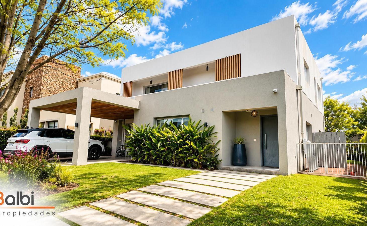Foto de Casa 6 Ambientes con Piscina y amplio espacio social - Barrio Santa, imagen 3