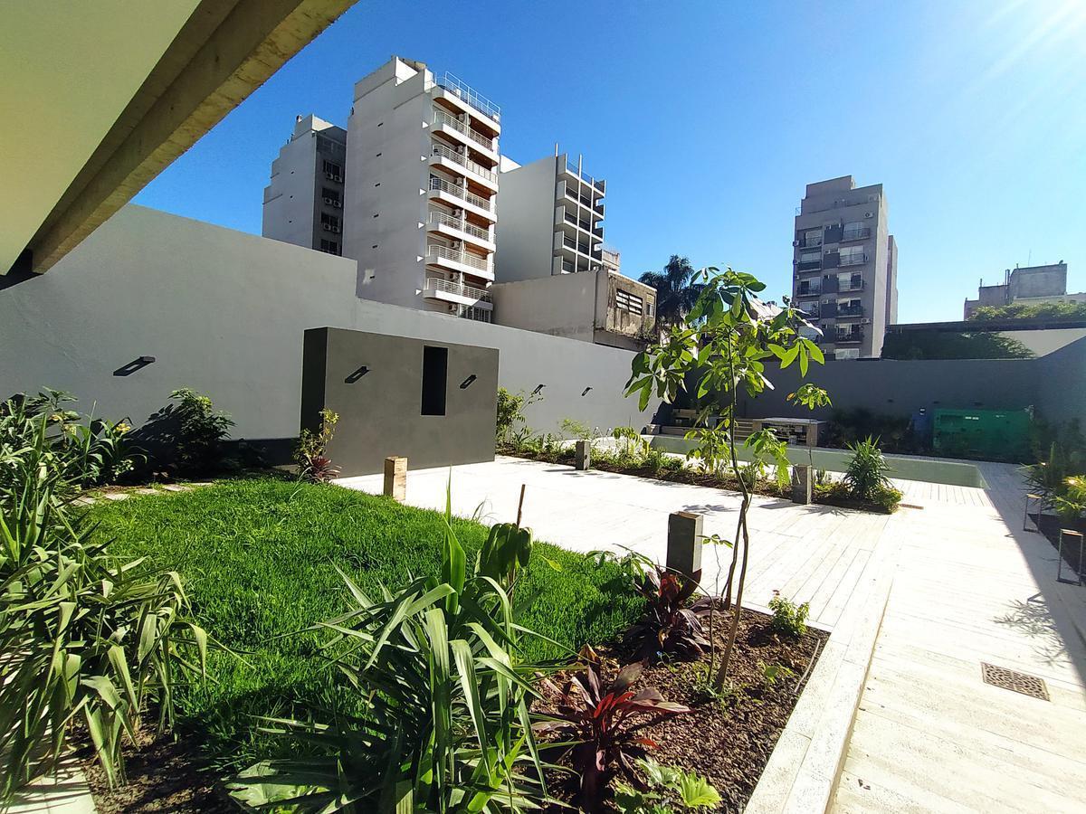 Foto de depto caballito seminuevo 4 ambientes con patio propio cochera, imagen 2
