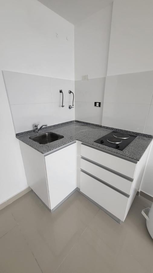 Foto de VENTA MONOAMBIENTE EN SAN CRISTOBAL IMPECABLE, imagen 3