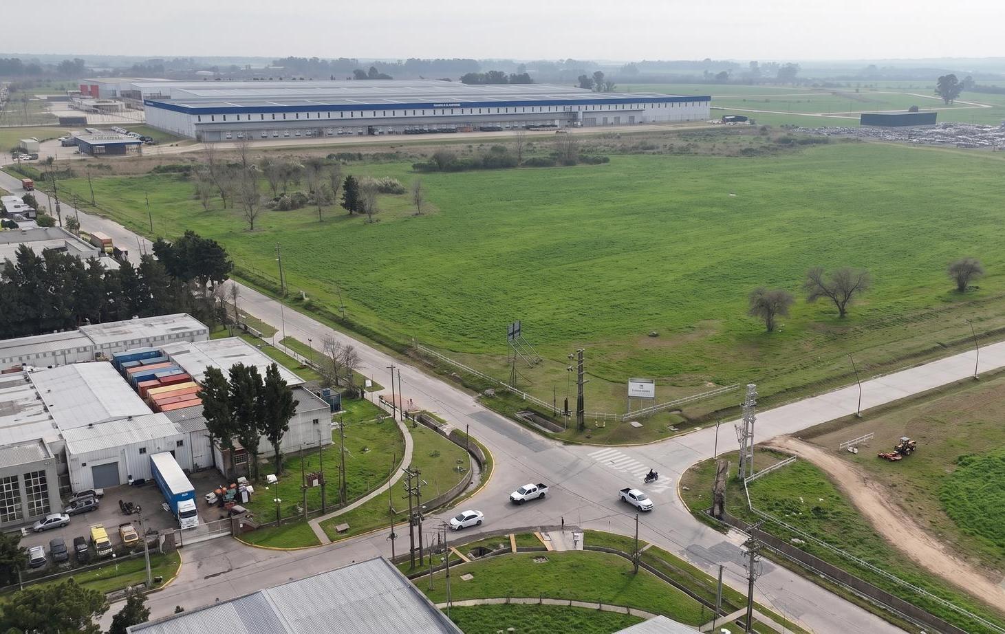 Foto de VENTA/ LOTE 13766 m2/ Parque Industrial "PLAZA PILAR"/ Excelente, imagen 1