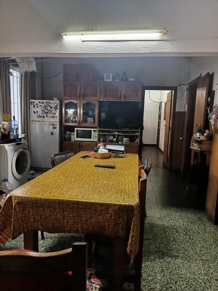 Foto de casa 3 ambientes y pileta LOTE 750M2, imagen 2