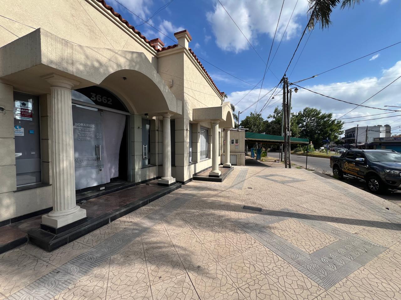 Alquiler Local en Ciudad Evita - Salon -