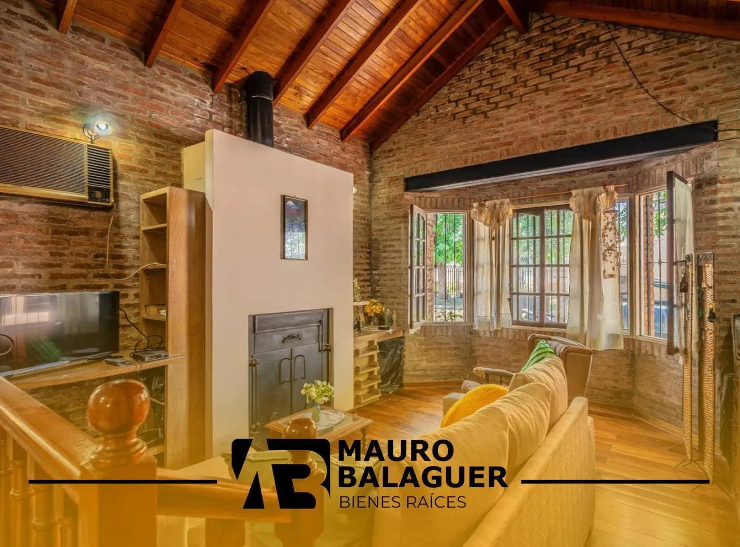 Casa en venta de 3 dormitorios con pileta en Ciudad Evita 2
