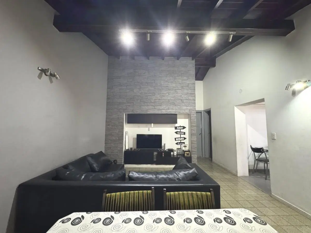 Casa en Ciudad Evita - APTO CREDITO 3
