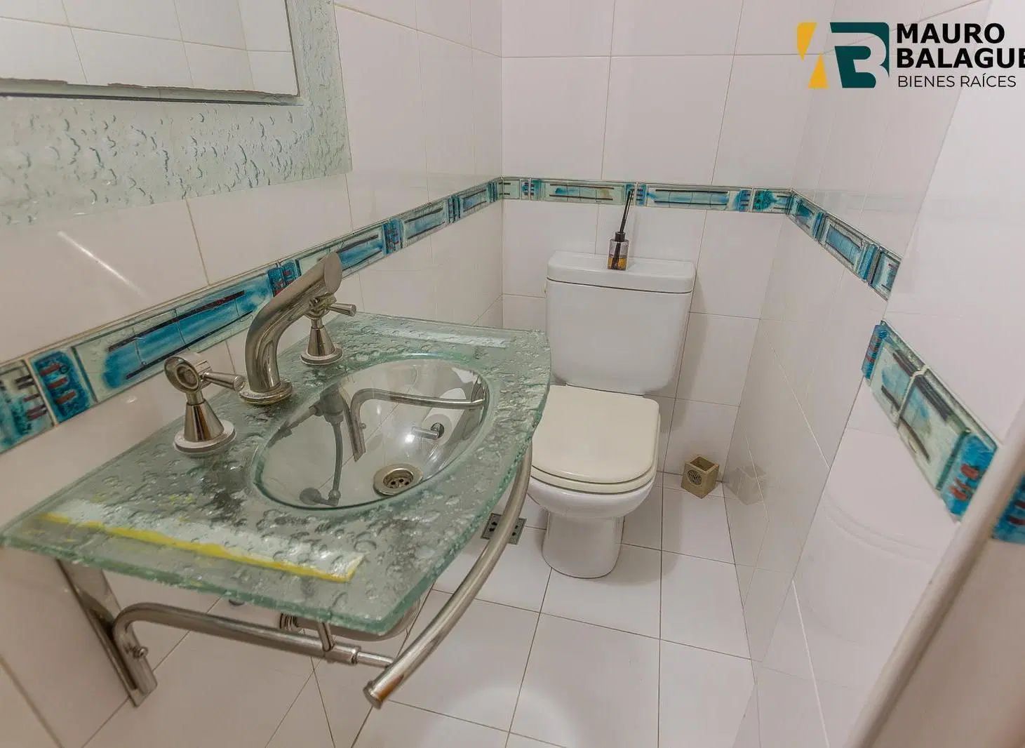 Casa en dos plantas Impecable en Ciudad Evita - 3 dormitorios - Pileta 3