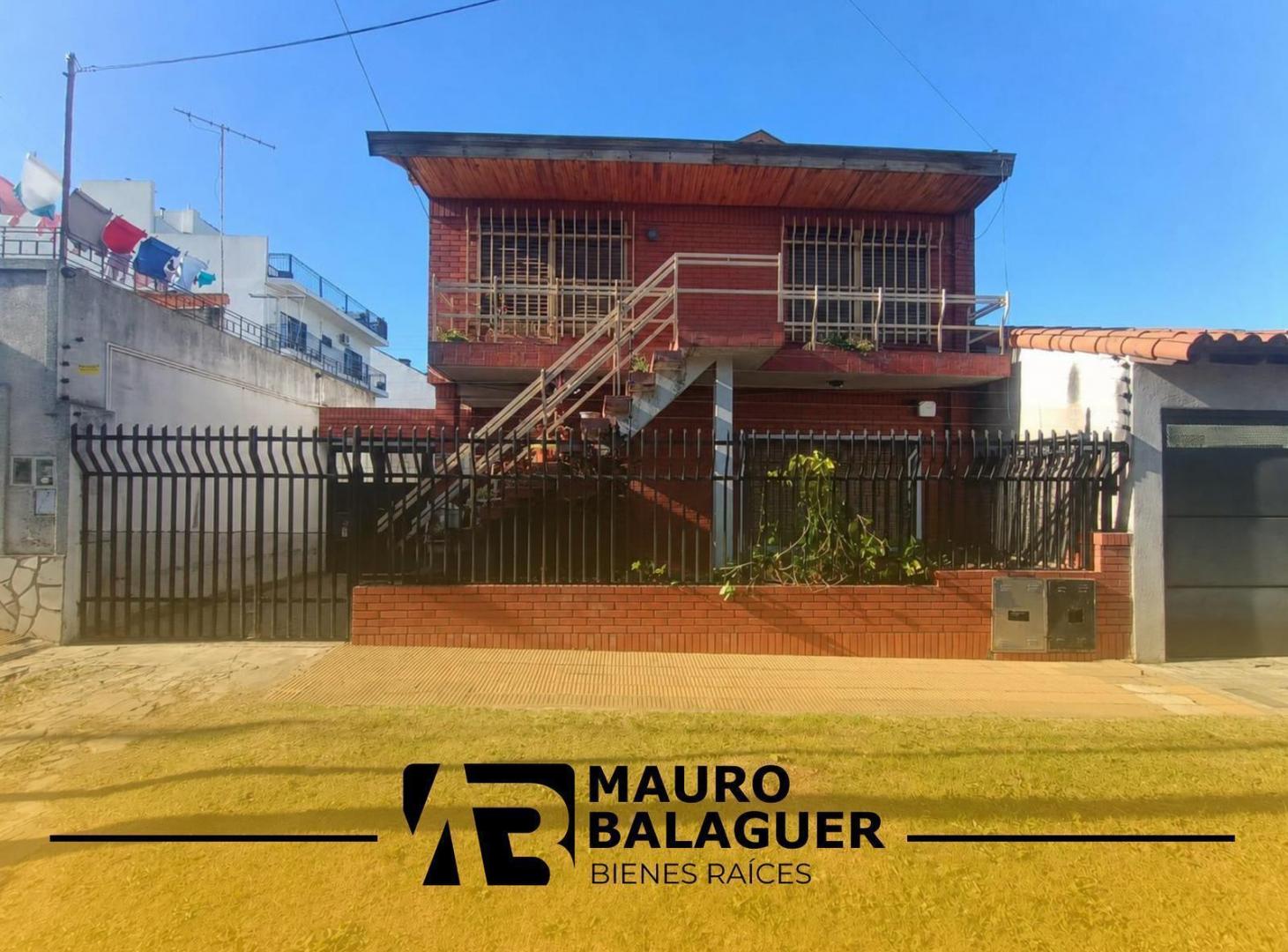 Foto de Casa en Isidro Casanova, imagen 1