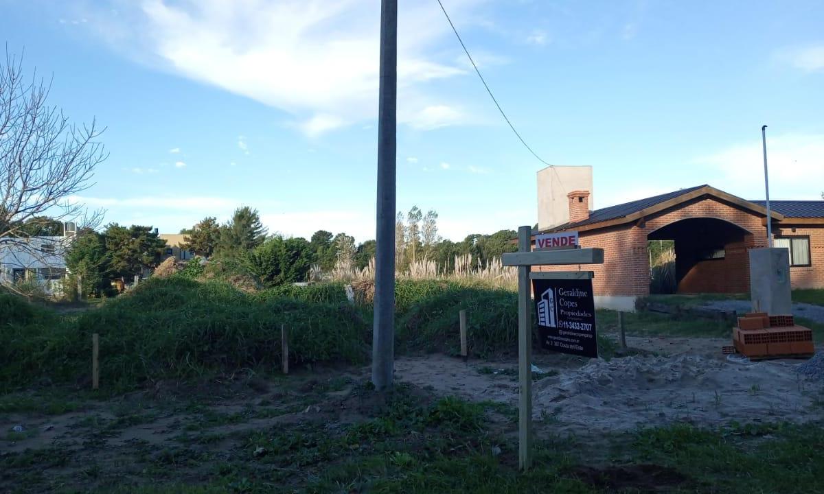Lote en Costa del Este 2