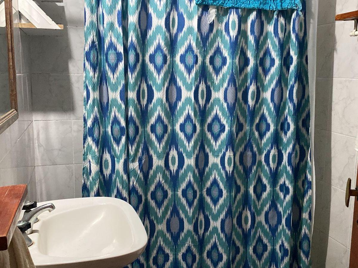 Casa en Costa del Este - Sobre Av2. 5