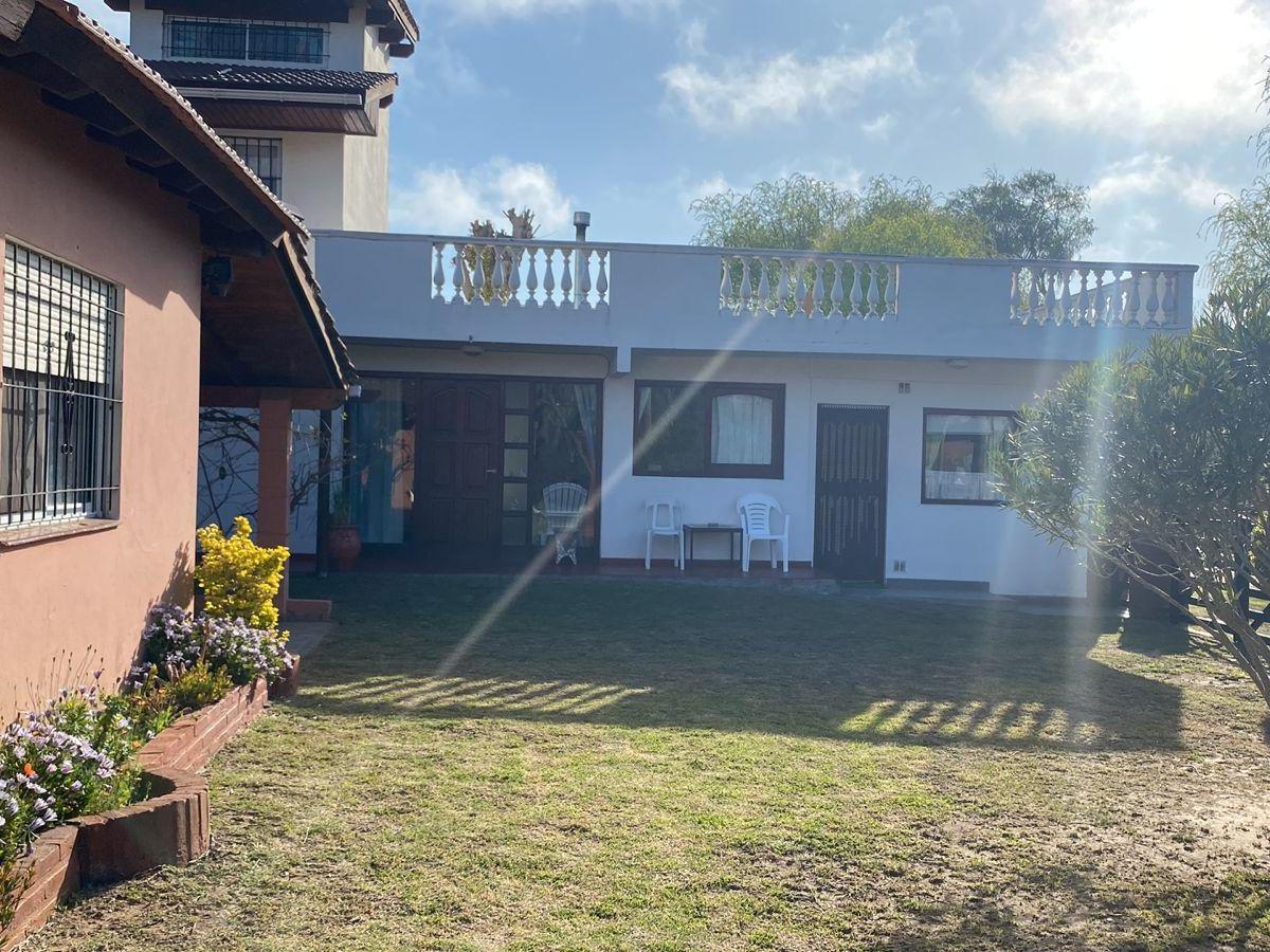 Mar del Tuyu, 2 Casas en 96 y 7 3