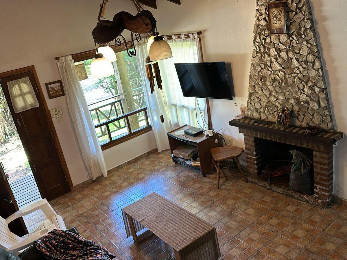 Hermosa Casa en Costa del Este 3