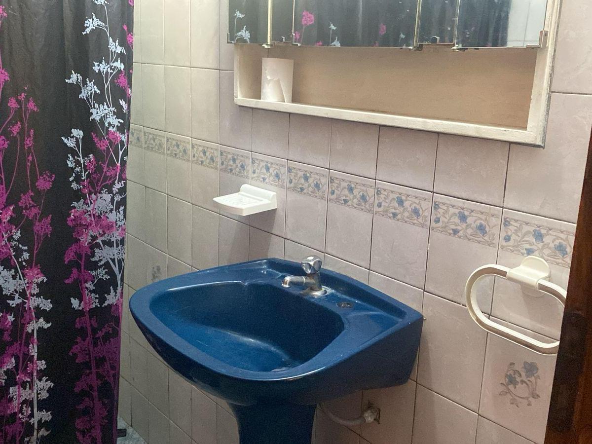 Dos Casas en Amplio Lote Mar del Tuyu 1