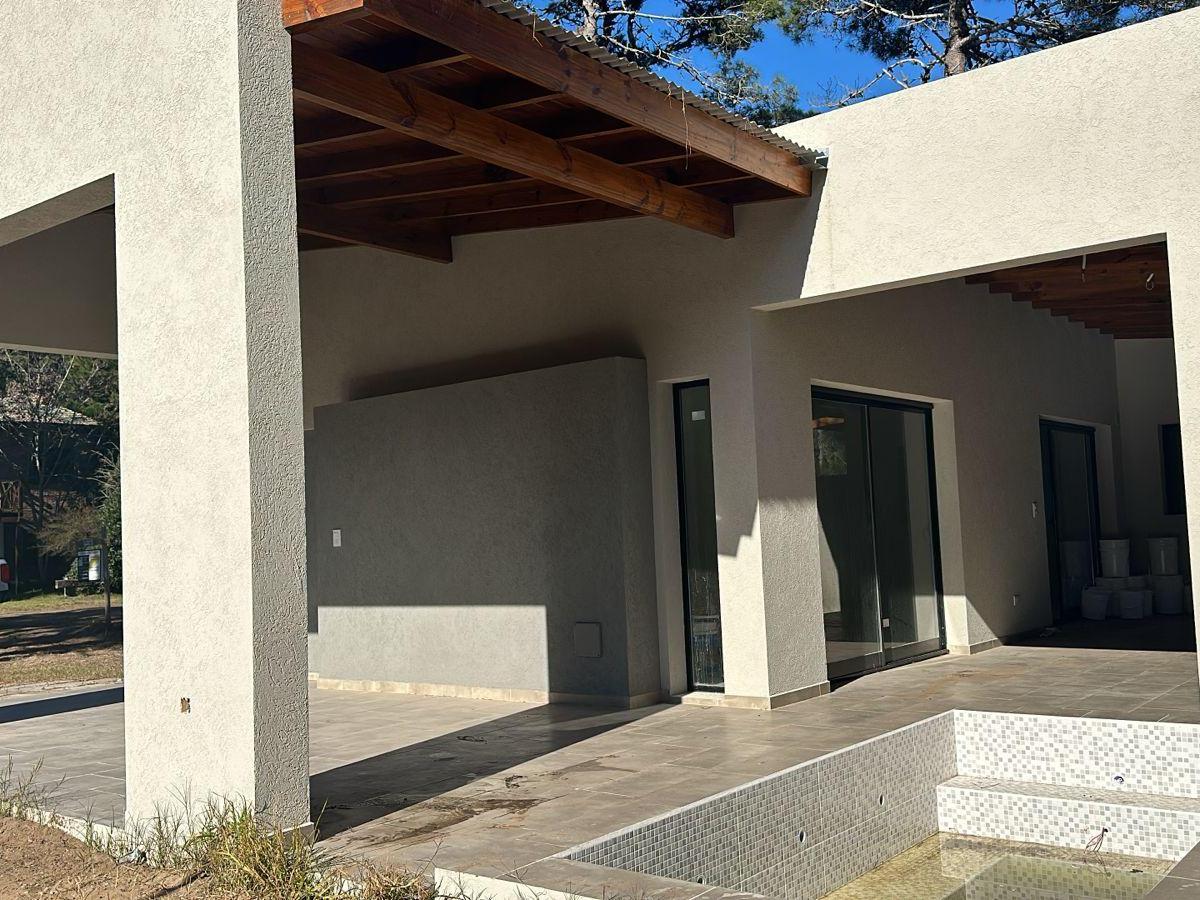Casa Rosas Costa del Este, a Estrenar 3 Habitaciones 5