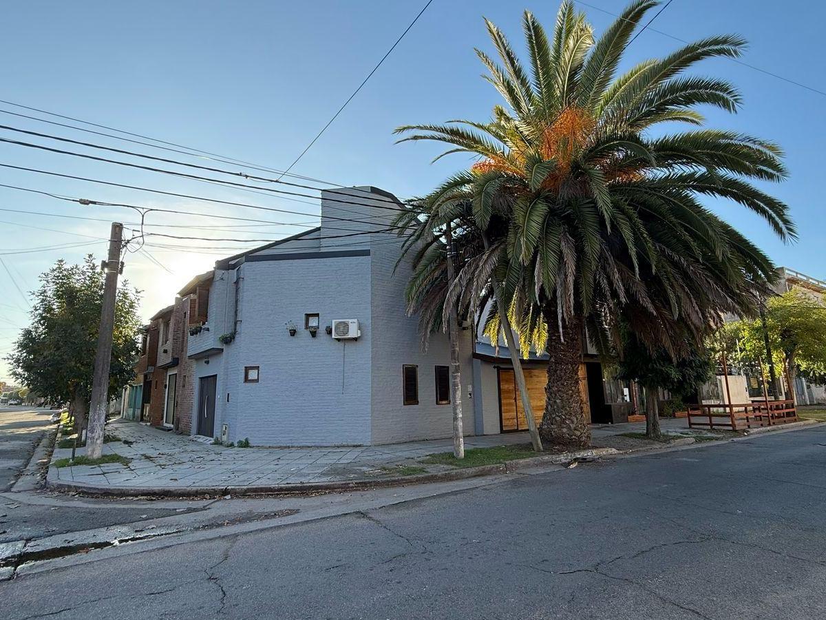 Casa Esquina Centro de San Clemente 1