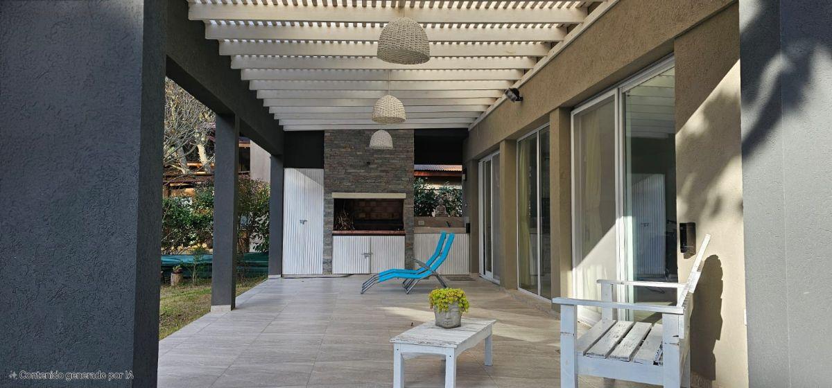 Foto de Excelente casa a la venta en Costa Del Este, imagen 3