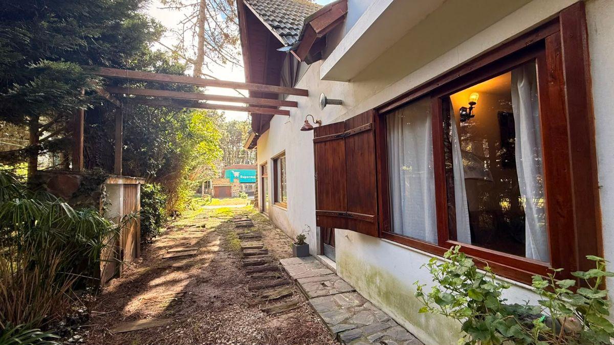 Foto de Dúplex con 3 dormitorios en venta en Costa Del Este, imagen 4