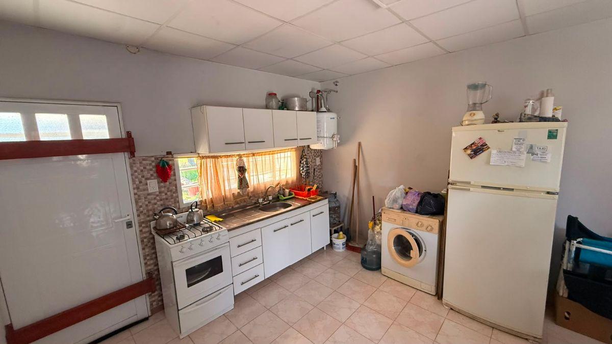 Foto de Hermosa Propiedad Mas Quincho En Venta En Las Toninas, imagen 4