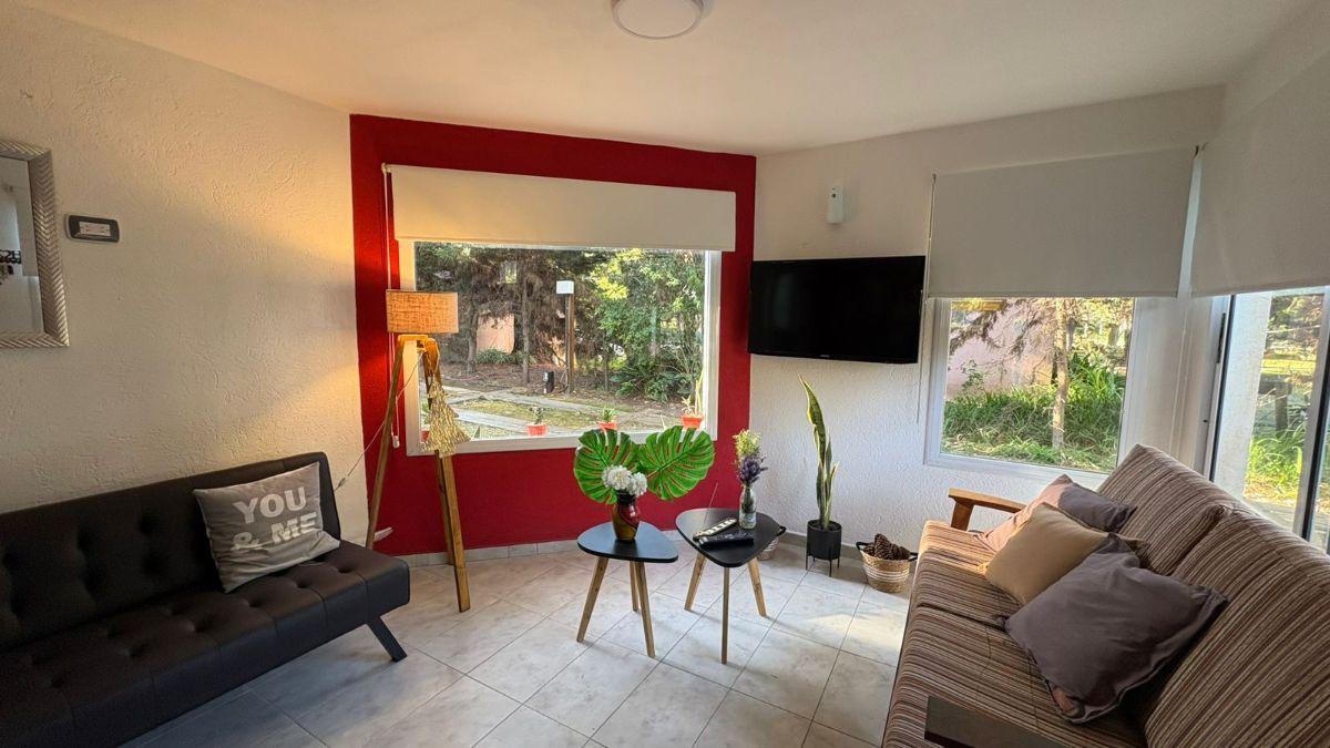 Foto de mpecable Duplex Al Frente En Venta En Costa Del Este, imagen 2