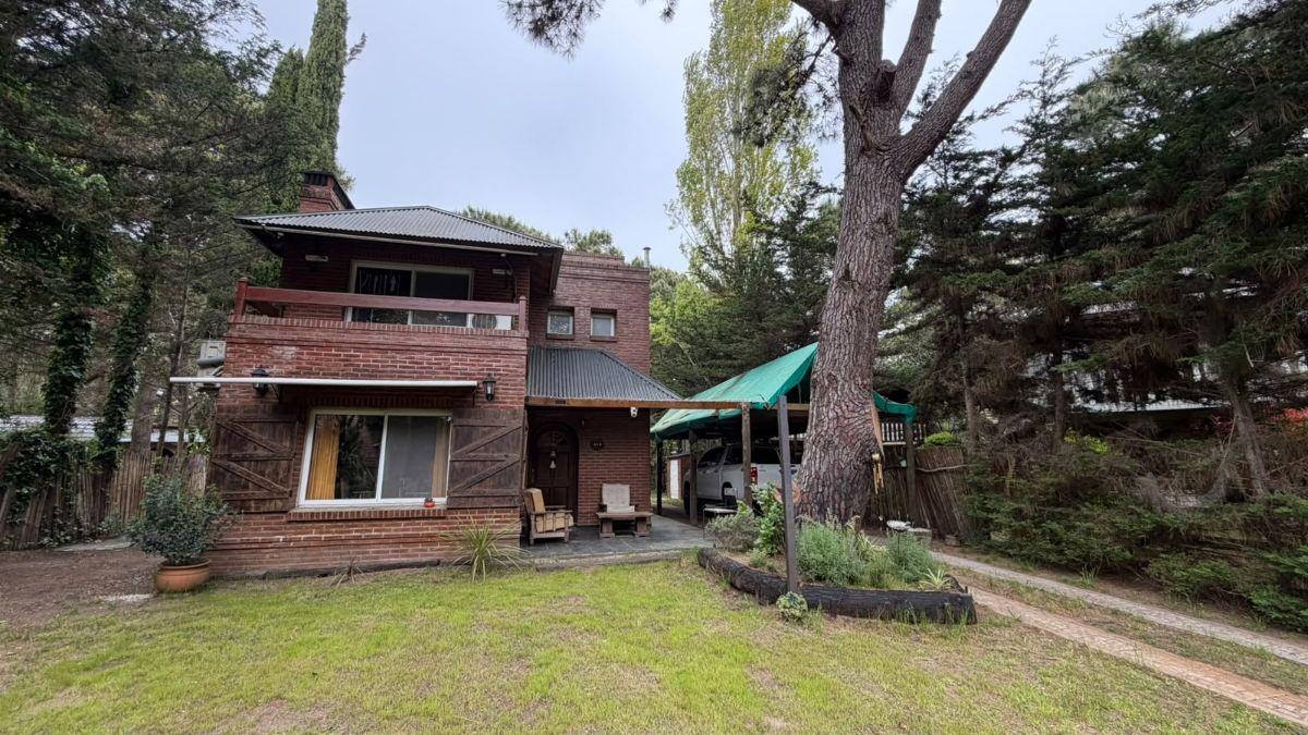Foto de 2 Casas En Av.2 Y Rosas. Oportunidad! Costa Del Este, imagen 2