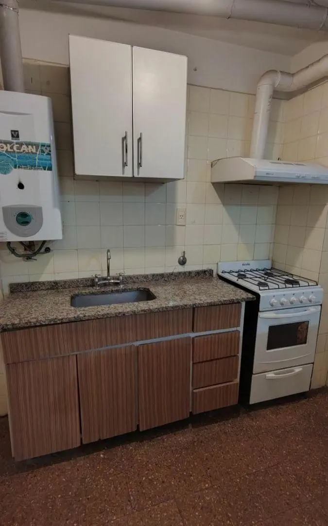 VENTA DEPARTAMENTO 2 AMB AL FRENTE C/ BALCÓN - RECOLETA - APTO CRÉDITO 5