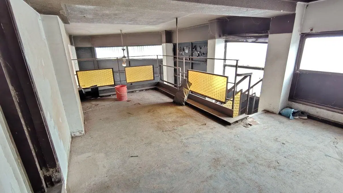 Alquiler Esquina Comercial Céntrica - Villa Ballester 1