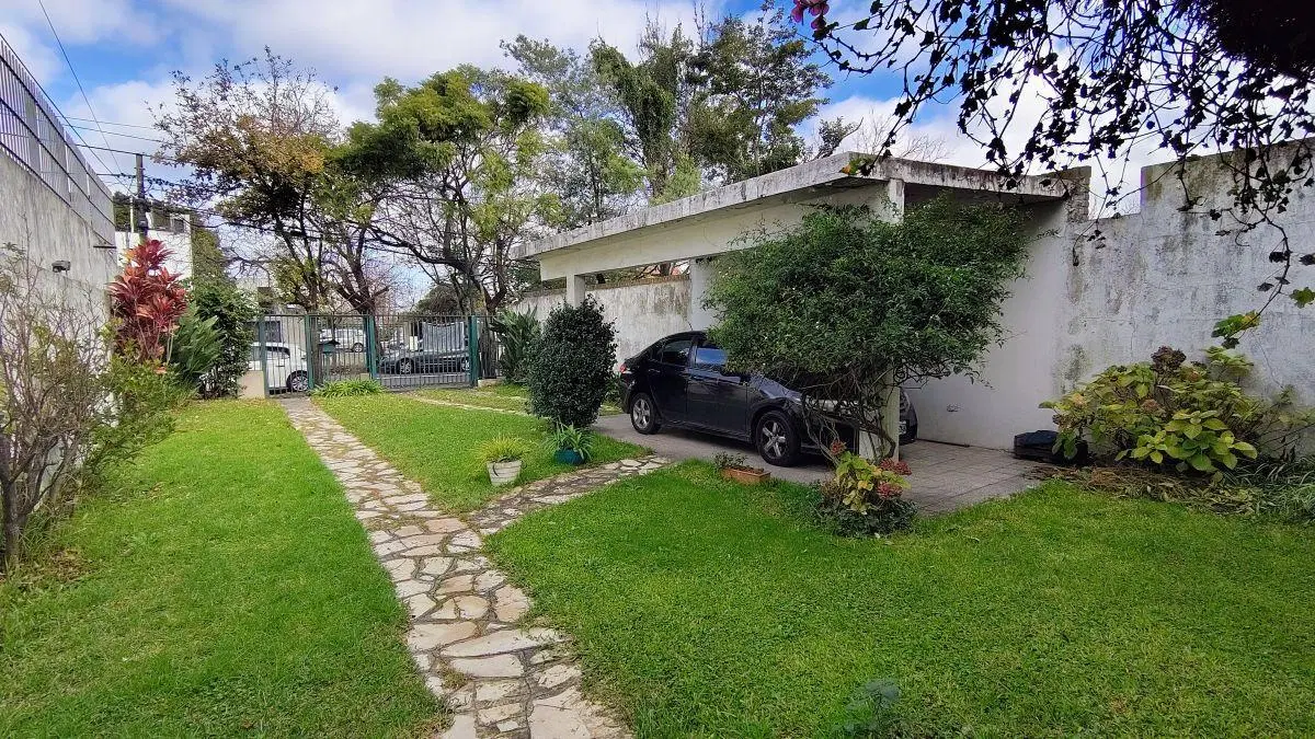 Casa vivienda o uso comercial 525m2 - Gran Fondo con Talleres - Boulogne - Acepta Permuta 3