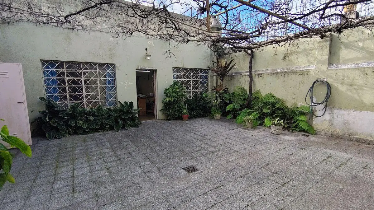 Casa vivienda o uso comercial 525m2 - Gran Fondo con Talleres - Boulogne - Acepta Permuta 2