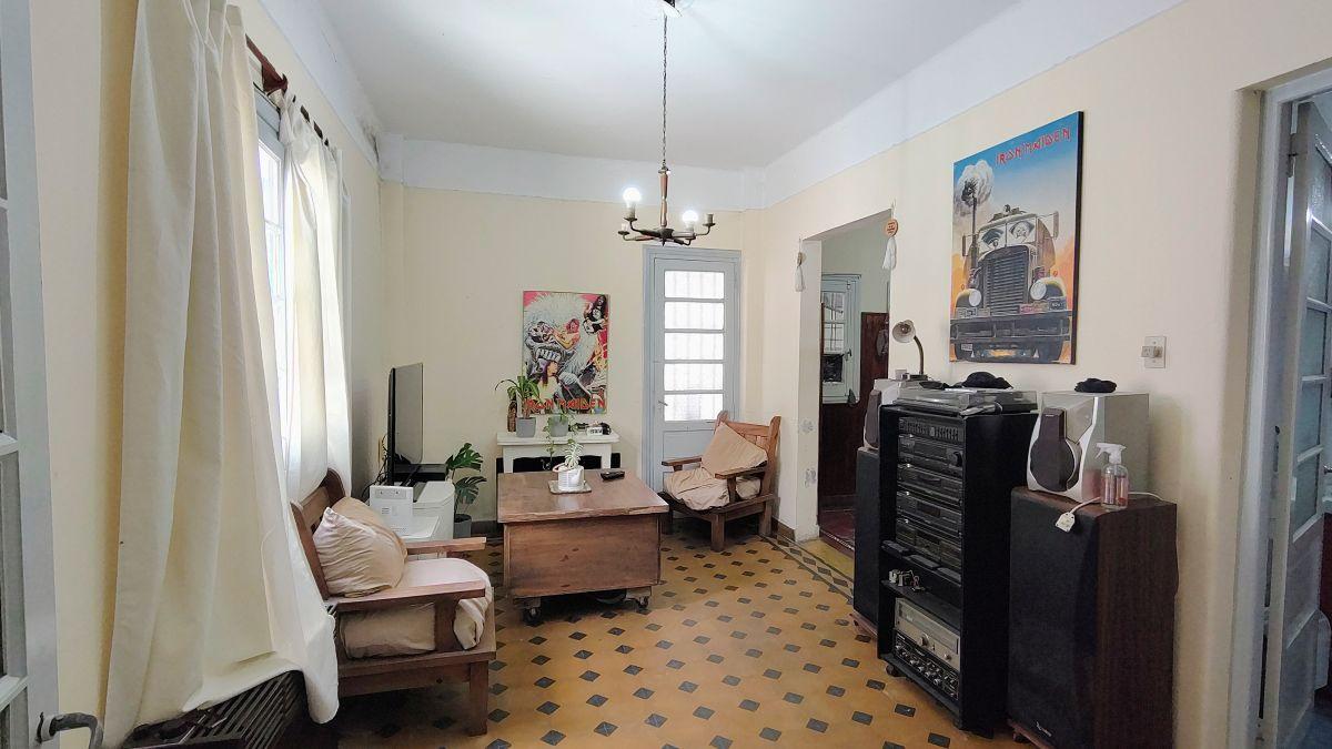 Foto de Casa en Lote Propio en San Martín Centro – Gran Jardín, Potencial Único, imagen 5
