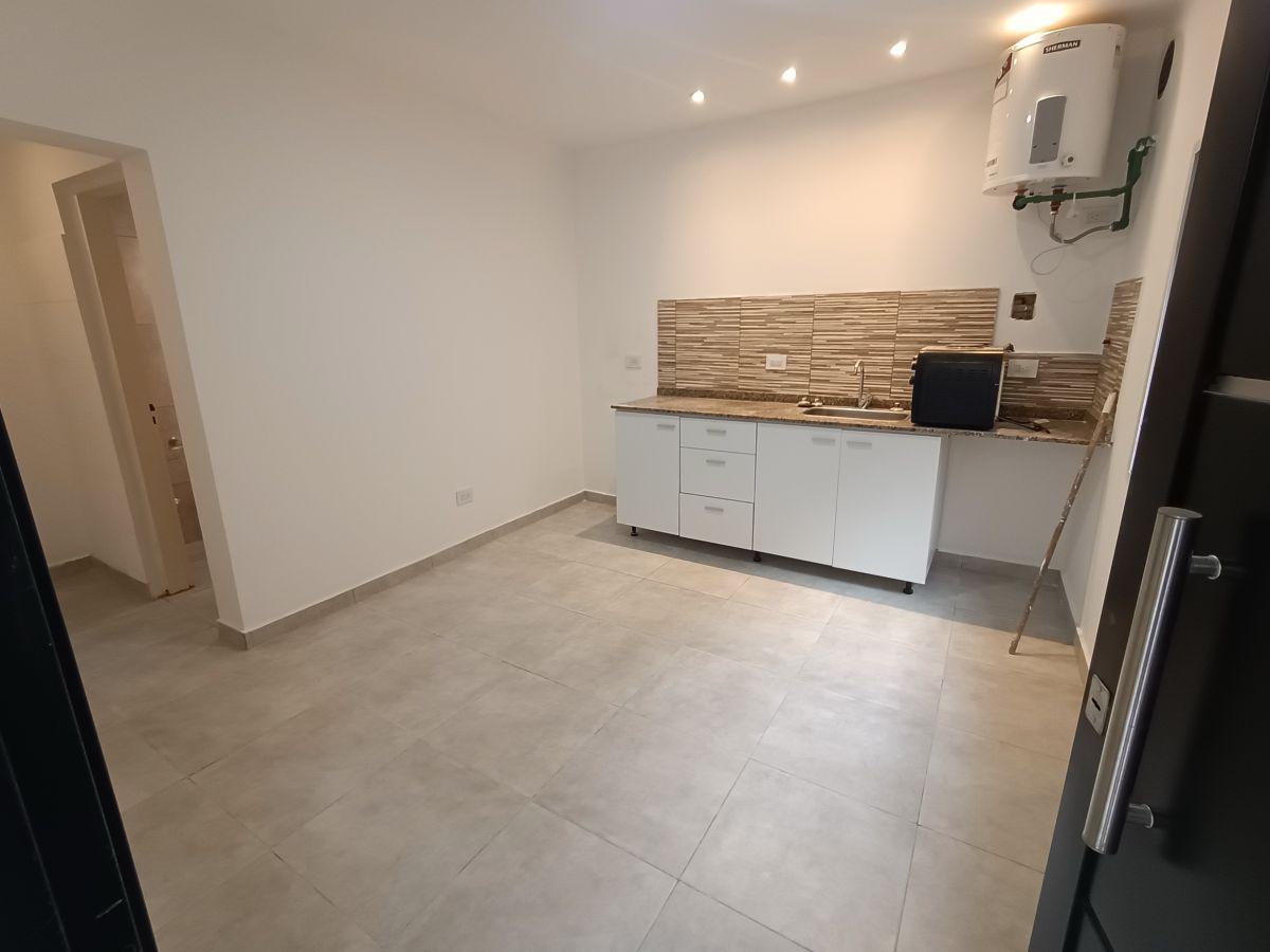 Foto de Dpto/PH en alquiler, 2 ambientes, José León Suárez, imagen 2