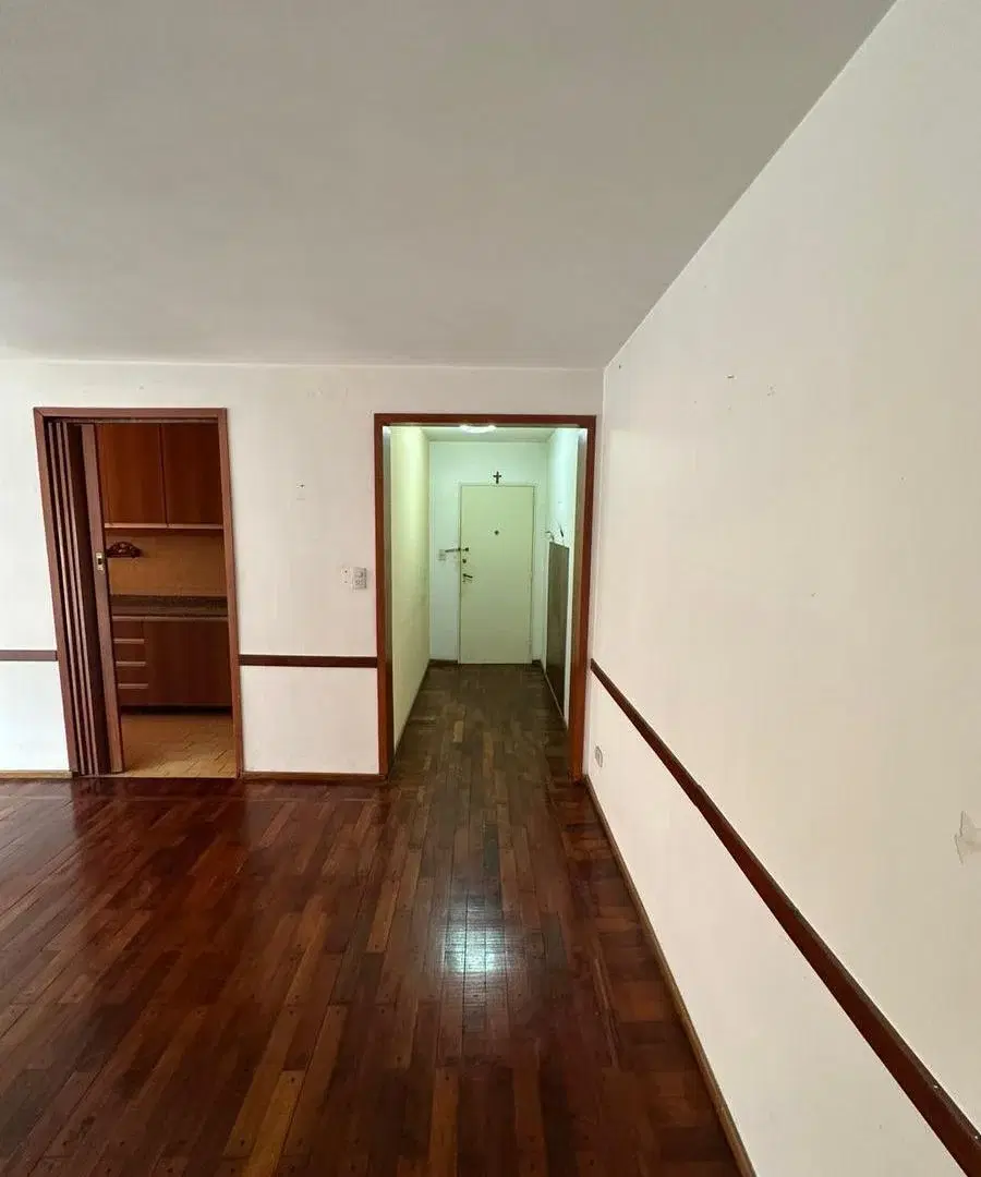 Departamento en venta de 3 dormitorios con cochera - Barrio Martin 4
